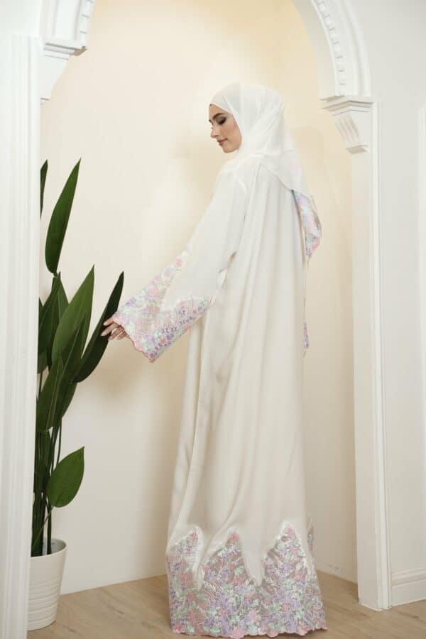 Afiya Abaya - Image 3