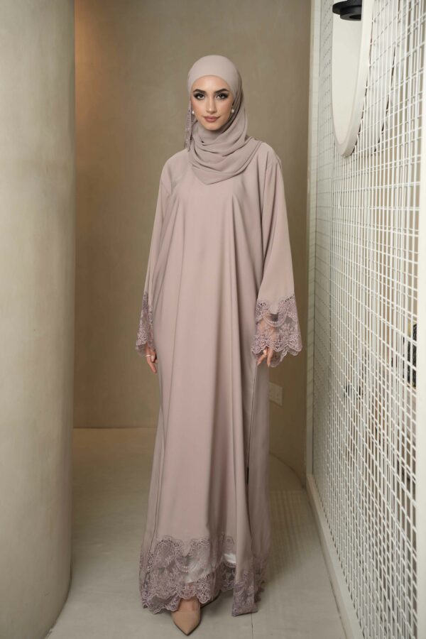 Jeehan Abaya (Light Lilac)