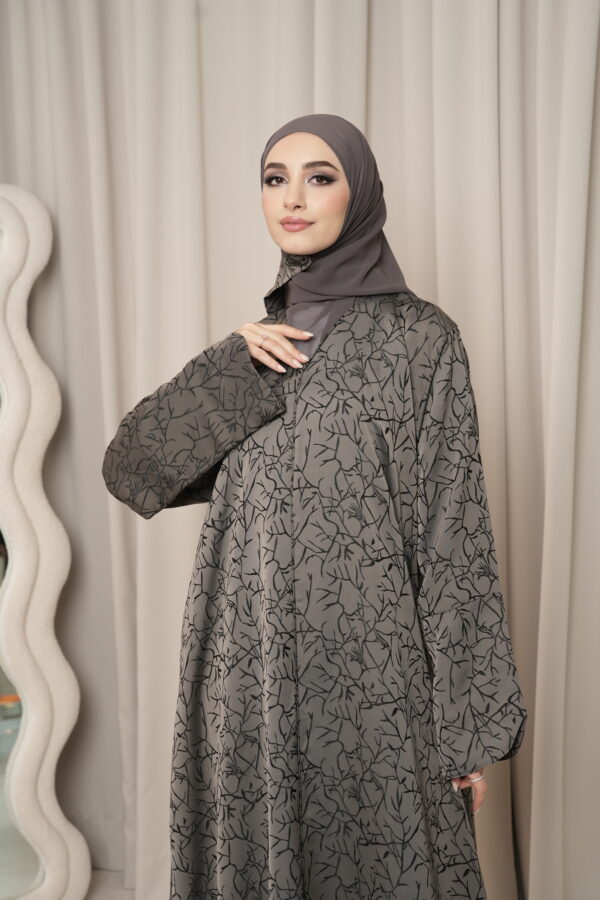 Ayna Abaya (Monument Grey) - Image 3