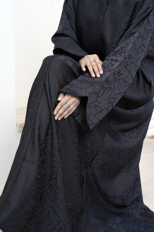 Ayna Abaya (Dark Blue) - Image 4