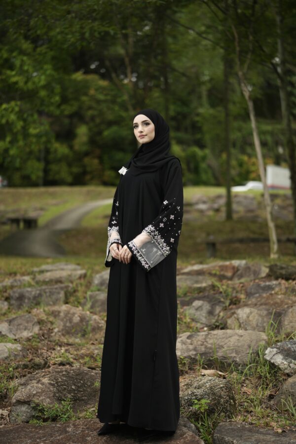 Aiyla Abaya (Black) - Image 2