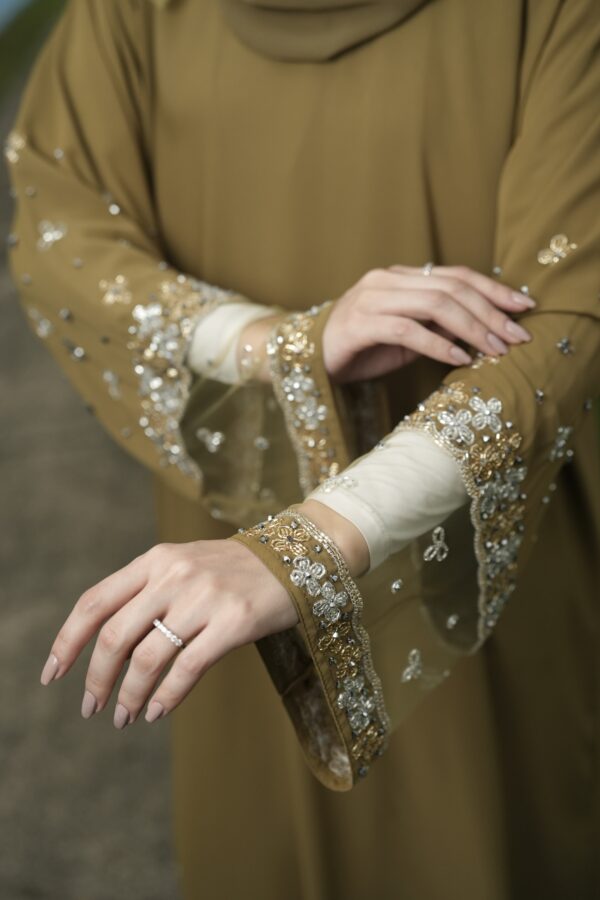 Aiyla Abaya (Olivine Yellow) - Image 3