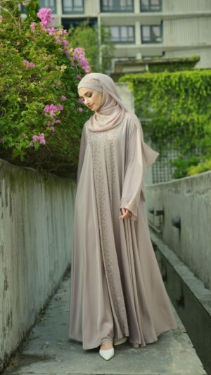 Naweera Abaya (French Taupe)
